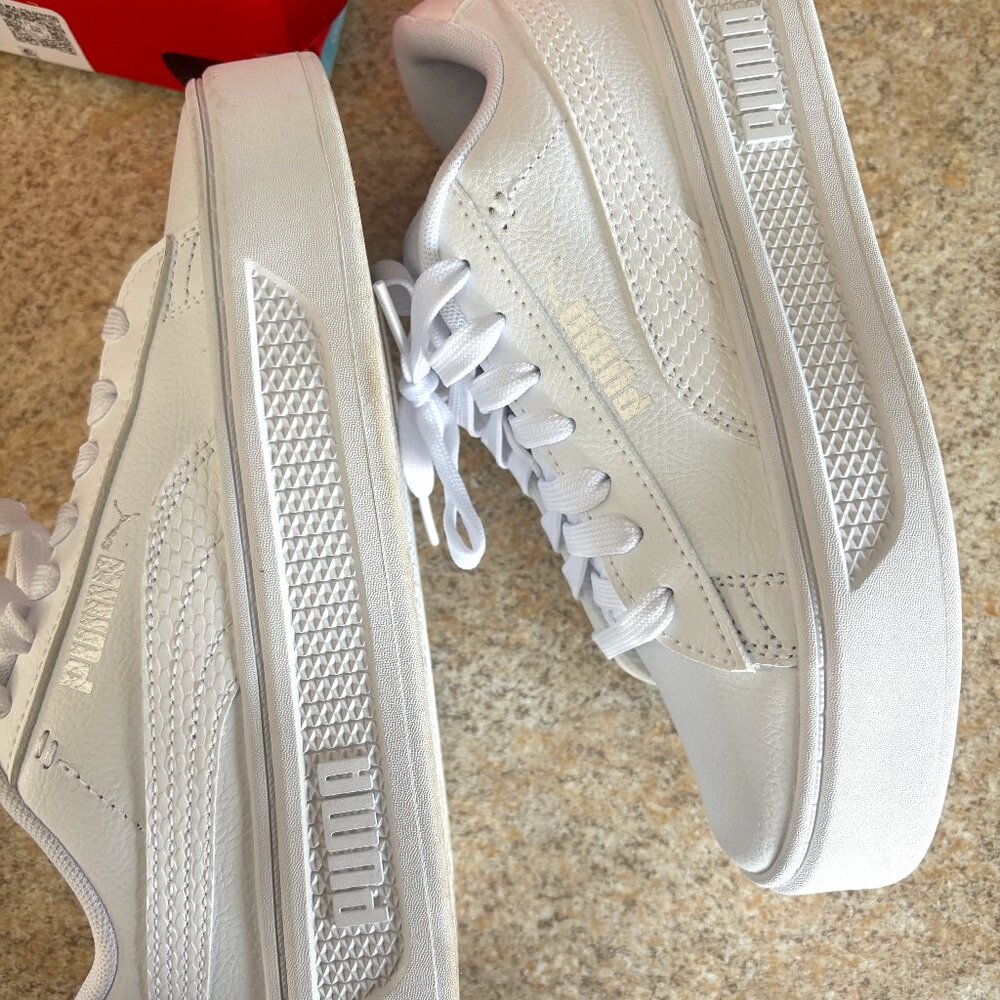 Puma platform sneakers *SIZE 6*